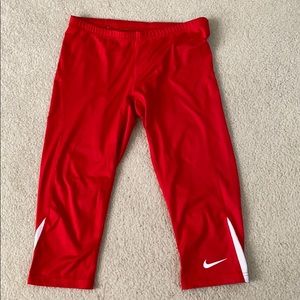 Red Nike Capri leggings
